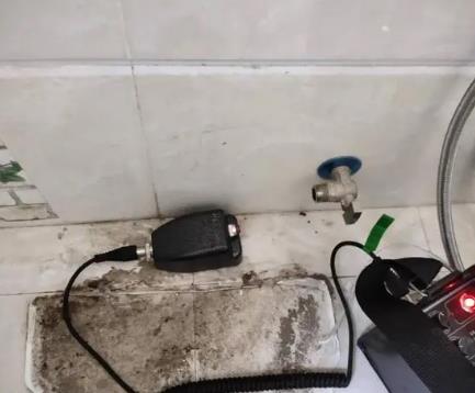荥阳屋顶漏水维修公司分享下卫生间漏水的危害及解决方法